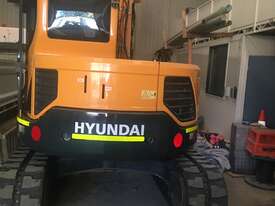 Hyundai Excavator - picture0' - Click to enlarge