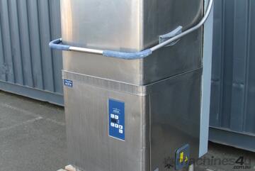 Commercial Kitchen Pass Through Dishwasher - Electrolux EHTA