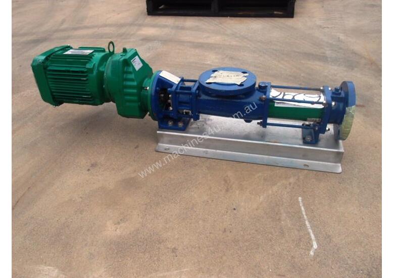 caption Helical Rotor Pump, IN/OUT: 50mm Dia