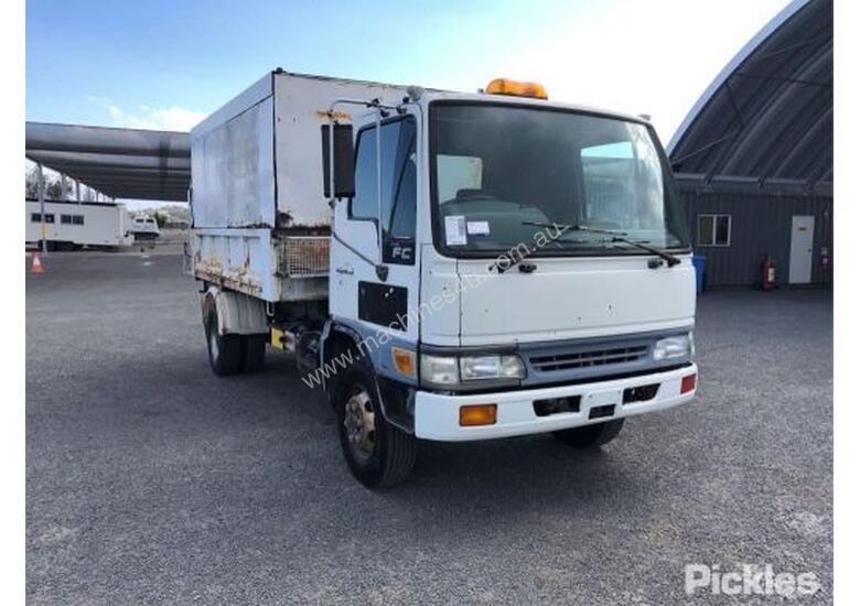caption 1998 Hino FC