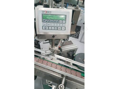Labelling machine/Labeller (Tronics) and conveyor system