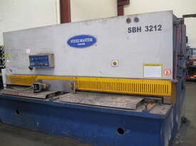Steelmaster 3200mm x 12mm Hydraulic Guillotine - picture0' - Click to enlarge