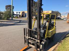Forklift Hyster 2.5 Tonne Scales Auto Gas - picture1' - Click to enlarge