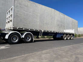 Gitsham Semi Flat top Trailer - picture0' - Click to enlarge
