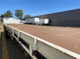Gitsham Semi Flat top Trailer - picture2' - Click to enlarge