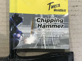 Tweco Weldskill Chipping Hammer with Spring Handle 646215 - picture1' - Click to enlarge