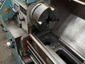 Victor 400 x 1000 Lathe - picture1' - Click to enlarge