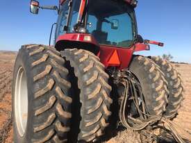 Case IH MX200 Tractor - picture0' - Click to enlarge