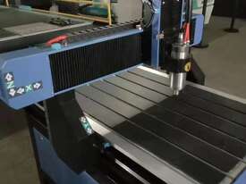 New PAC SHM0609 CNC Router - picture1' - Click to enlarge