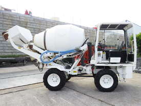 2015 Fiori Self loading Concrete cement mixer ATTMIX - picture2' - Click to enlarge