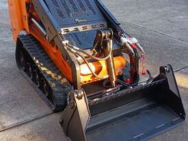 Perkins Tracked Mini Skid Steer Loader  - picture0' - Click to enlarge