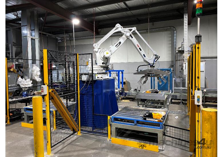 caption Industrial Robotic Palletising System