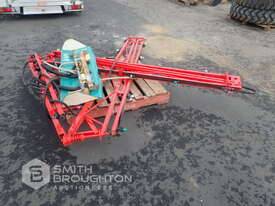 BOOM SPRAY ATTACHMENT - picture0' - Click to enlarge