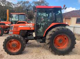 Kubota M8200 Tractor - picture1' - Click to enlarge