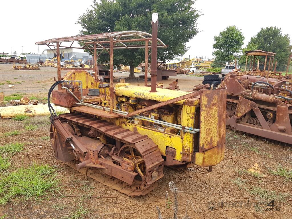 Vintage 1950 Caterpillar D4 6U Dozer in TOOWOOMBA, QLD