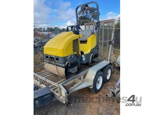 Wacker Neuson double drum roller with trailer 