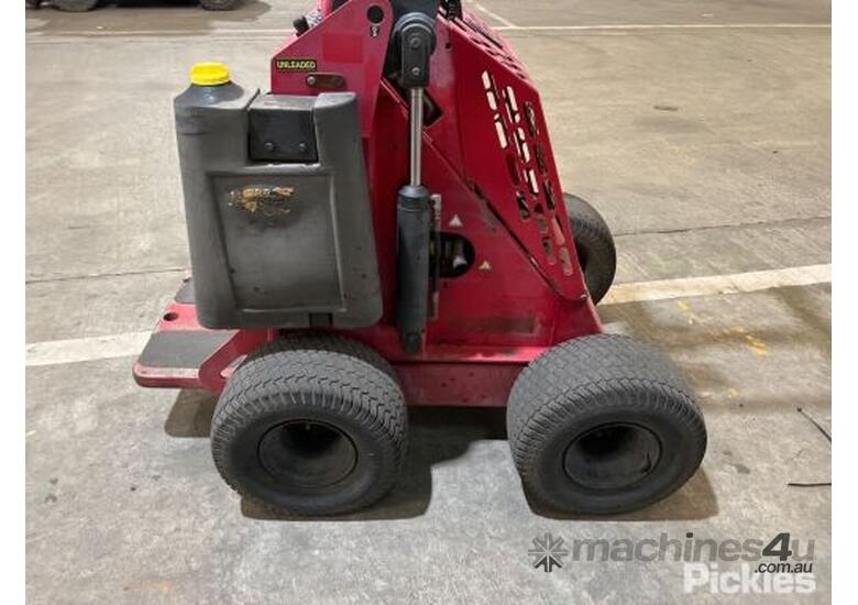 Used Dingo Mini Digger Model K93V AWD 2593 Hours 1050mm Width Bucket