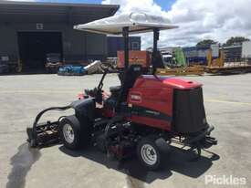 2011 Toro Reelmaster 5210 - picture2' - Click to enlarge