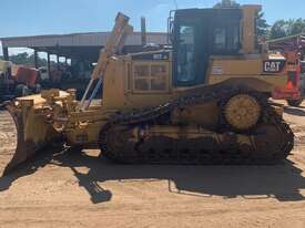 2011 CAT D6T XL VPAT 10,500 hrs - picture2' - Click to enlarge