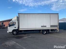 2006 Mitsubishi Canter 7/800 - picture1' - Click to enlarge