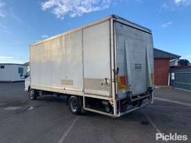 2006 Mitsubishi Canter 7/800 - picture2' - Click to enlarge