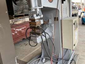 Projection/Spot welder & Industral Fan - picture0' - Click to enlarge