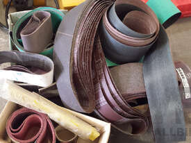 Ozito Electric File Sander and Selection of Various Sanding Belts - picture0' - Click to enlarge