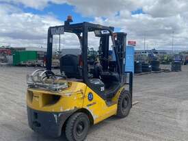 Komatsu FG25HT-16 - picture0' - Click to enlarge