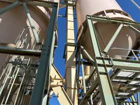 Belt Bucket Elevator - picture0' - Click to enlarge