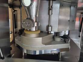 Sejong MRC-30 Rotary Tablet Machine - picture1' - Click to enlarge