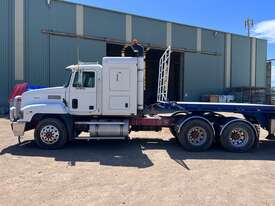 1997 Mack CH 6x4 PR Prime Mover - picture1' - Click to enlarge