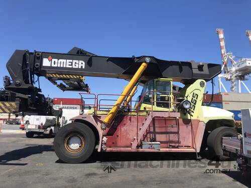 2008 OMEGA RS65 Reach Stacker