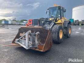 2011 Komatsu WA200PZ-6 - picture0' - Click to enlarge