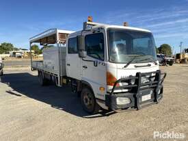 2010 Hino 500 1024 - picture0' - Click to enlarge