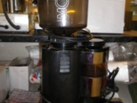 IFM SHC00674 Used Coffee Grinder - picture0' - Click to enlarge
