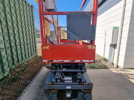 Skyjack Electric Scissor Lift - 19ft - LESS THAN 200HRS! - picture2' - Click to enlarge