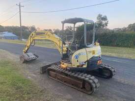 Yanmar vio55 5.5t excavator - picture1' - Click to enlarge