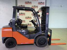 2015 TOYOTA 32-8FG30 MODEL   LPG GAS FORKLIFT 4500 CONTAINER MAST - picture0' - Click to enlarge