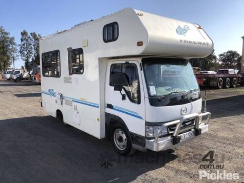 2001 Winnebago Freeway Campervan