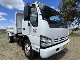 GRAND MOTOR GROUP - 2007 ISUZU NPR300 Tipper Truck - picture0' - Click to enlarge