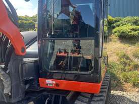 Kubota KX080-3 Excavator - picture2' - Click to enlarge