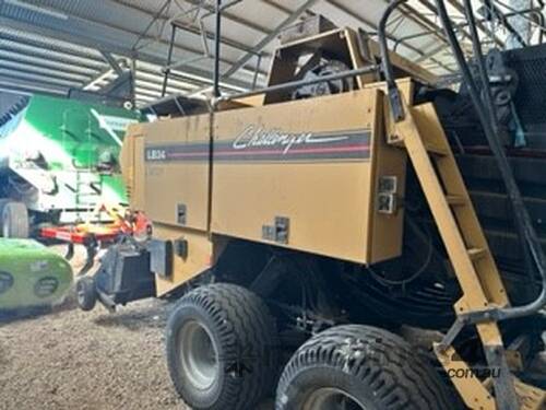 2003 Challenger Baler LB34 Cutter