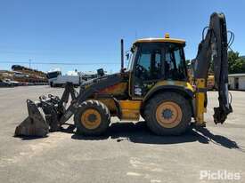 2012 Volvo BL71B Powershift Front End Loader/Backhoe - picture2' - Click to enlarge