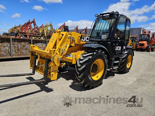 DEMO JCB 531-70 3T TELEHANDLER WITH FULL SPEC AND LOW 180 HOURS