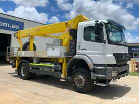 2009 Mercedes Benz Axor 1833 Day Cab EWP - picture0' - Click to enlarge