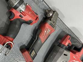 Milwaukee Cordless 18V Tools - picture0' - Click to enlarge