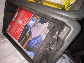 QTY OF WELDING SAFETY EQUIPMENT - picture0' - Click to enlarge