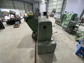 HMT LB/17 Metal Lathe - picture0' - Click to enlarge