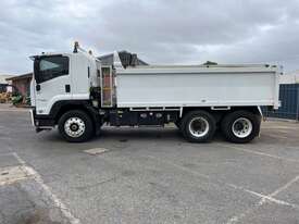 2018 Isuzu FVZ 260-300 Tipper Day Cab - picture2' - Click to enlarge