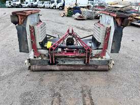 2016 Jarrett TS360 Wing Mower (Council Asset) - picture1' - Click to enlarge